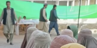 پاکستان کی وادی تیراہ سے بے گھر ہونے والی خواتین کی خاموش جدوجہد