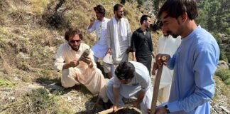 موسمیاتی تبدیلی کے منفی اثرات کے تدارک کے لئے مقامی نوجوانوں کی طرف سے رضاکارانہ شین باجوڑمہم کا آغاز